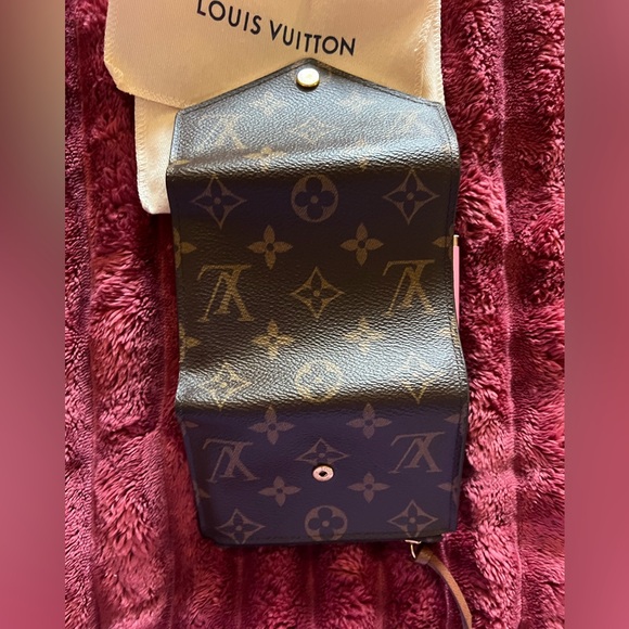 Louis Vuitton Monogram Victorine Wallet - Picture 3 of 7